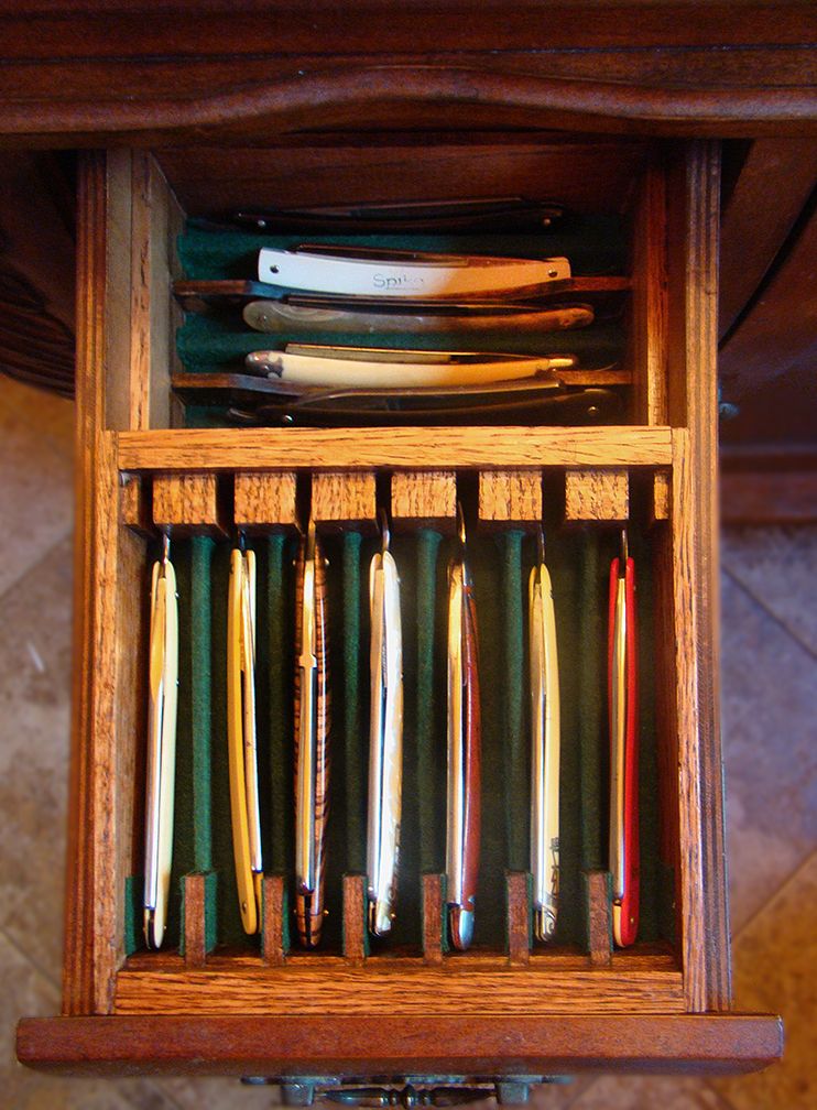 Better Razor Storage TheShaveDen